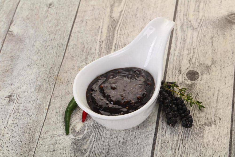 Rahasia Sop Lada Hitam yang Menggoda di Jantung Cilacap